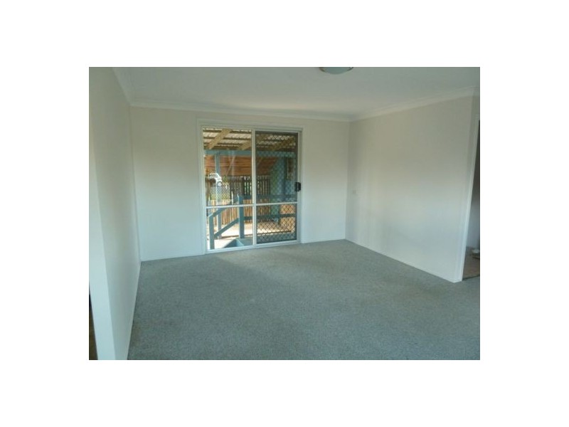 2 Minguin Street, Scarness QLD 4655