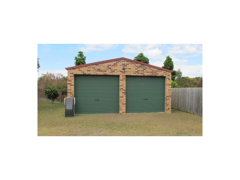 121 Ibis Boulevard, Eli Waters QLD 4655