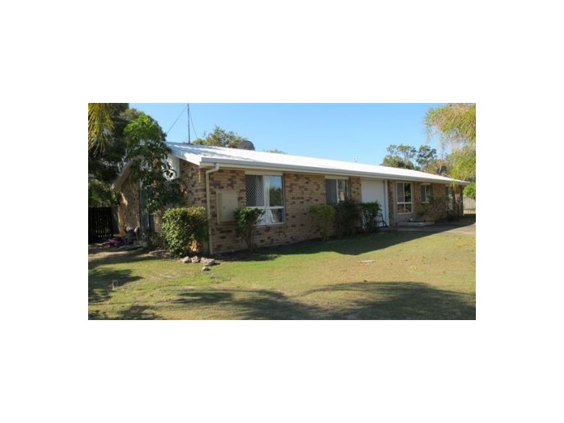 12 Bayrise Drive, Urangan QLD 4655
