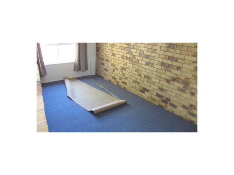 12 Bayrise Drive, Urangan QLD 4655