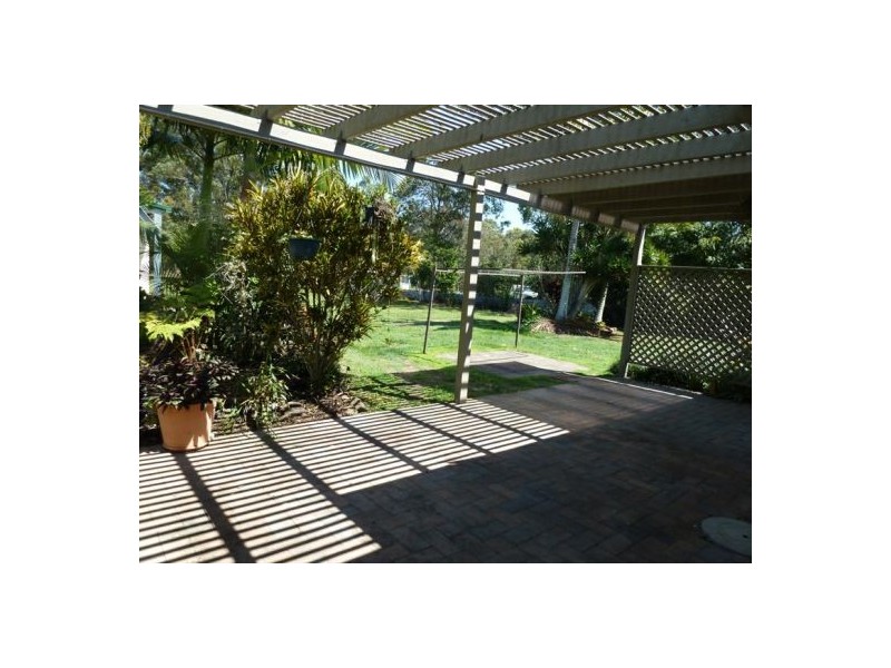 5 Delrose Court, Toogoom QLD 4655