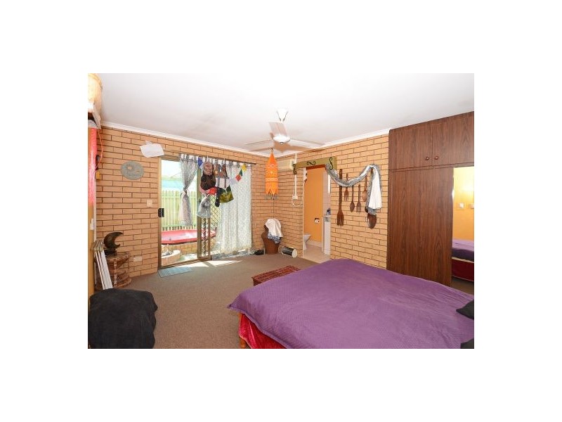 67 Murphy Street, Point Vernon QLD 4655