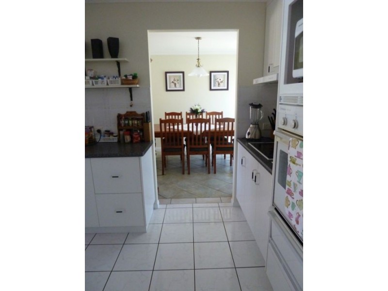 19 Rosewood Avenue, Wondunna QLD 4655