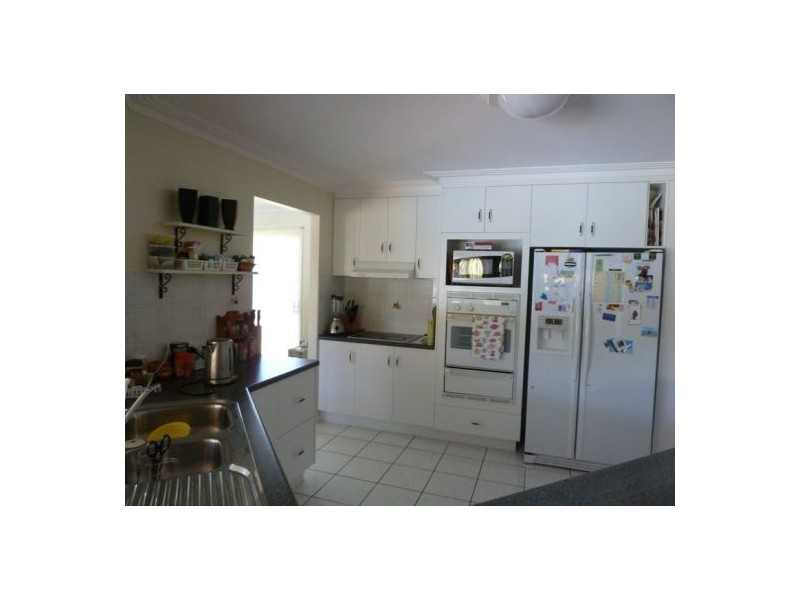19 Rosewood Avenue, Wondunna QLD 4655