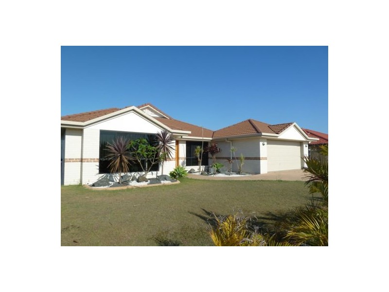 153 Ibis Blvd, Eli Waters QLD 4655