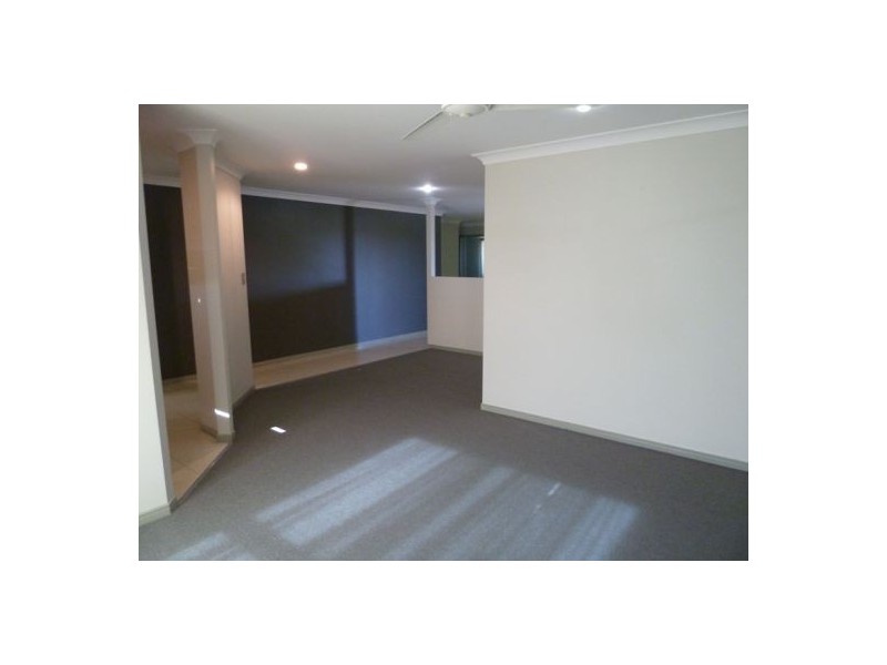 153 Ibis Blvd, Eli Waters QLD 4655