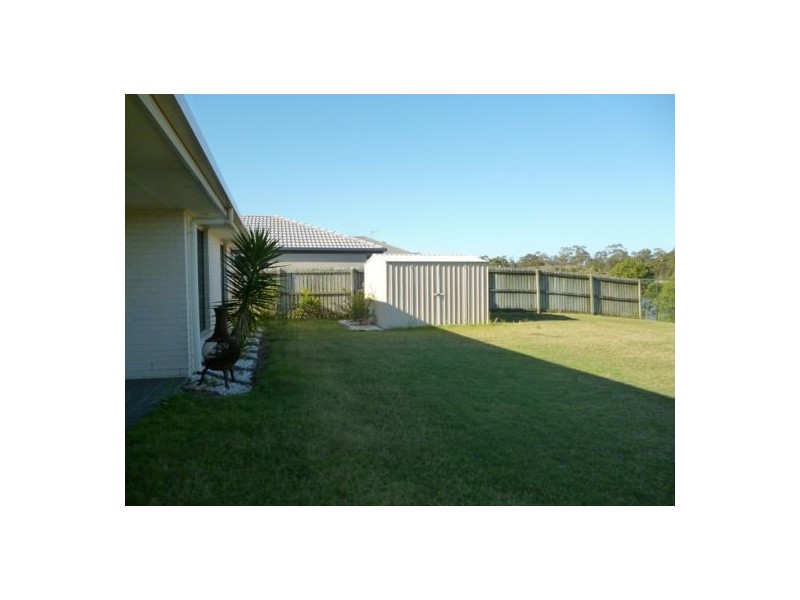 153 Ibis Blvd, Eli Waters QLD 4655