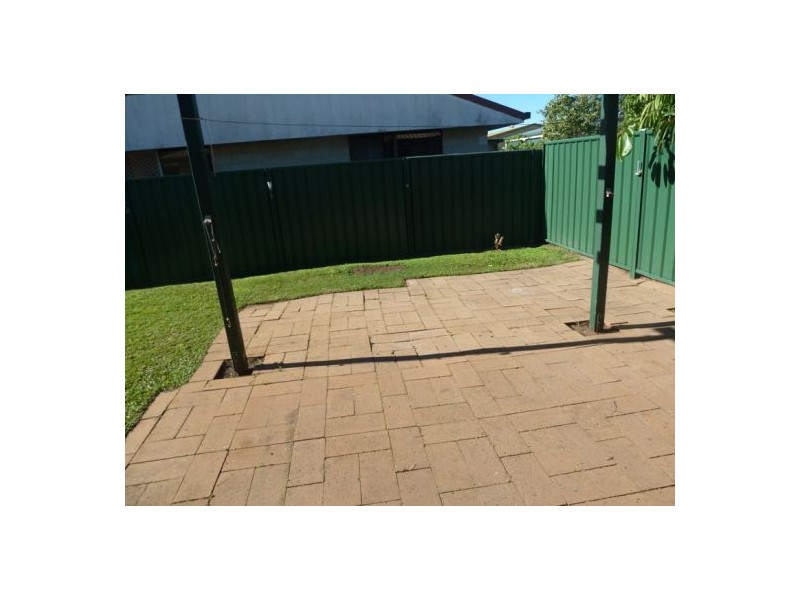 1/798 Boat Harbour Drive, Urangan QLD 4655