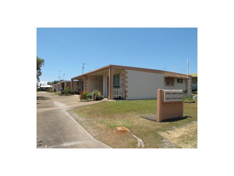 5 A & B 30 Hunter Street, Pialba QLD 4655