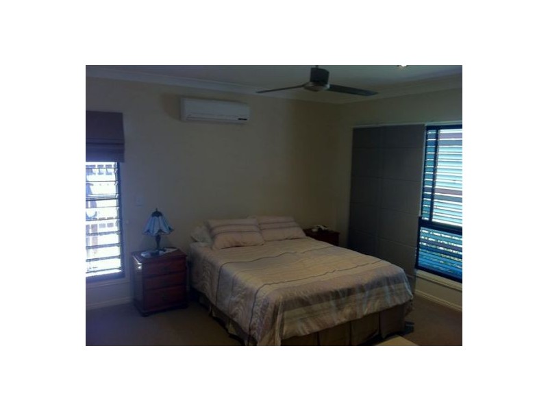 23 Tree View Road, Toogoom QLD 4655