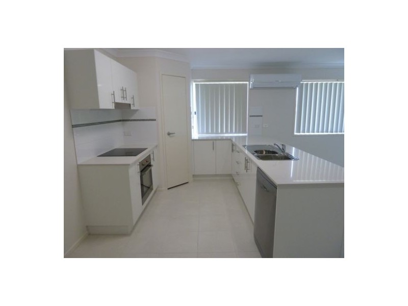 1 Parklink East, Wondunna QLD 4655