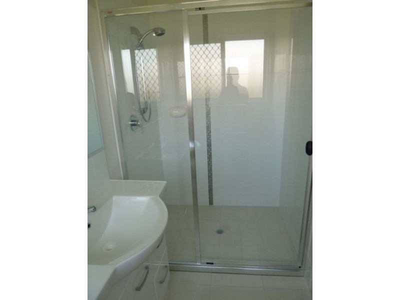 1 Parklink East, Wondunna QLD 4655