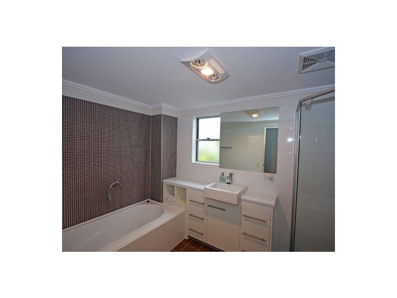 53/230 Pulgul Street, Urangan QLD 4655