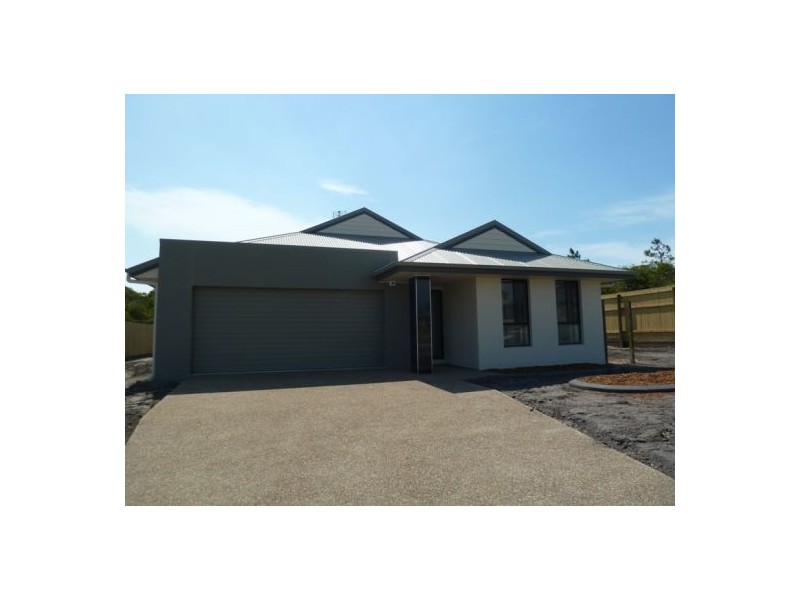 18 Morgan Circuit, Urraween QLD 4655