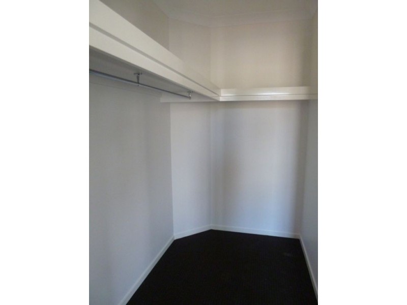 18 Morgan Circuit, Urraween QLD 4655