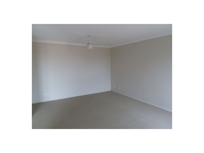 11 Peat Court, Wondunna QLD 4655