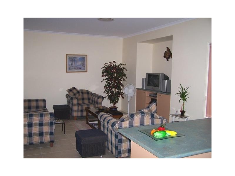 10/34 Elizabeth Street – Seachange Resort, Urangan QLD 4655