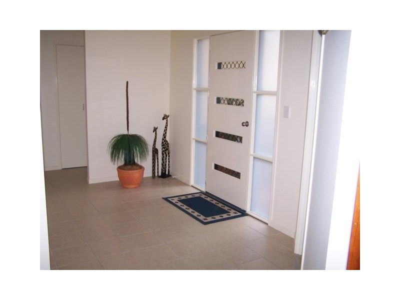 10/34 Elizabeth Street – Seachange Resort, Urangan QLD 4655