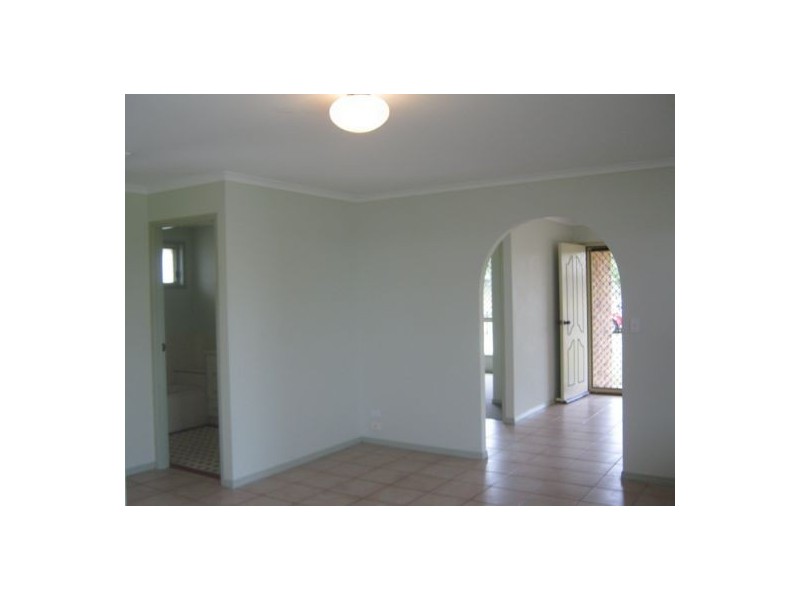 22 Merlin Drive, Urangan QLD 4655