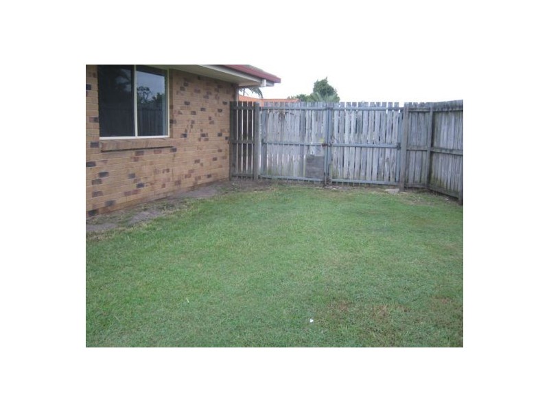 22 Merlin Drive, Urangan QLD 4655
