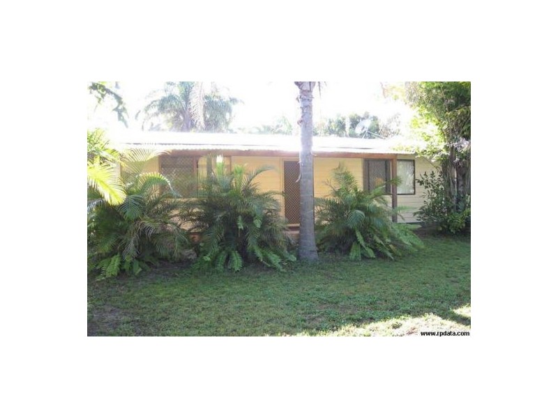 58 William Street, Urangan QLD 4655