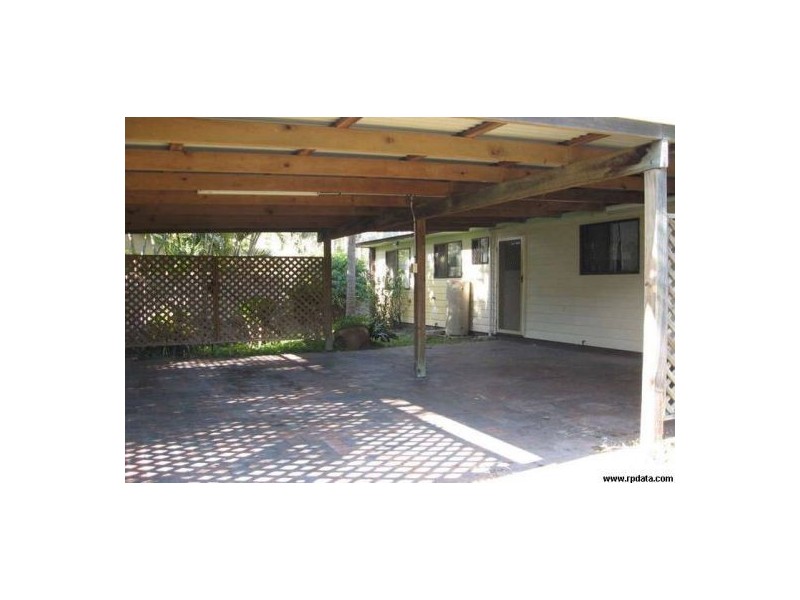 58 William Street, Urangan QLD 4655