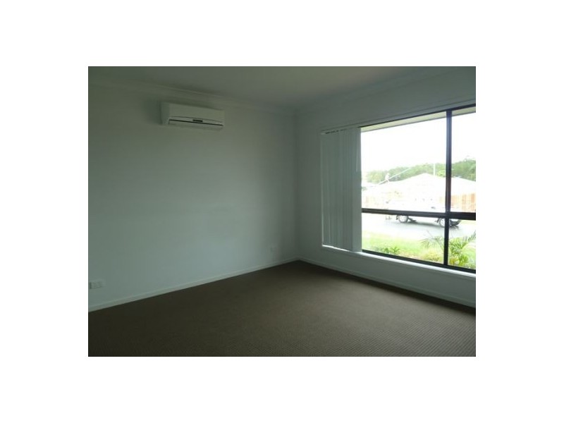 24 Morgan Circuit, Urraween QLD 4655