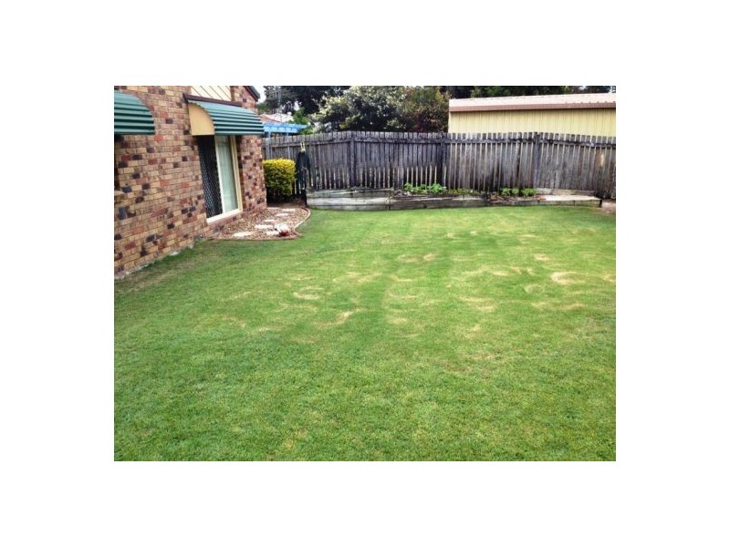 27 Desmond Drive, Toogoom QLD 4655