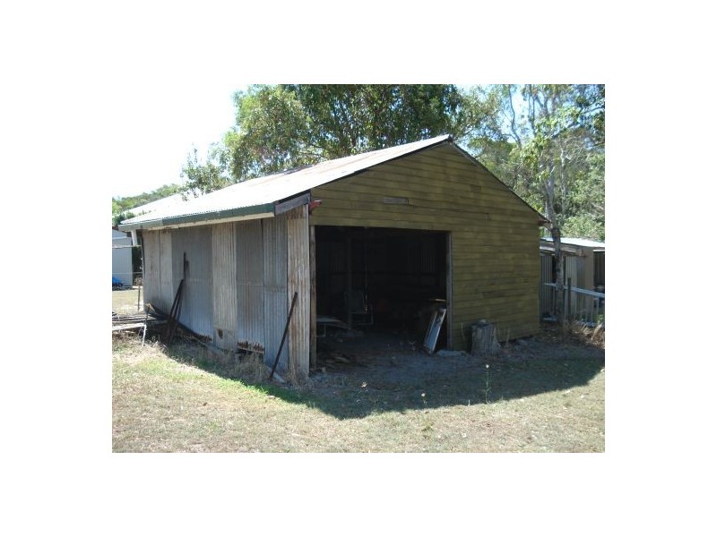 35 Beacon Road, Booral QLD 4655