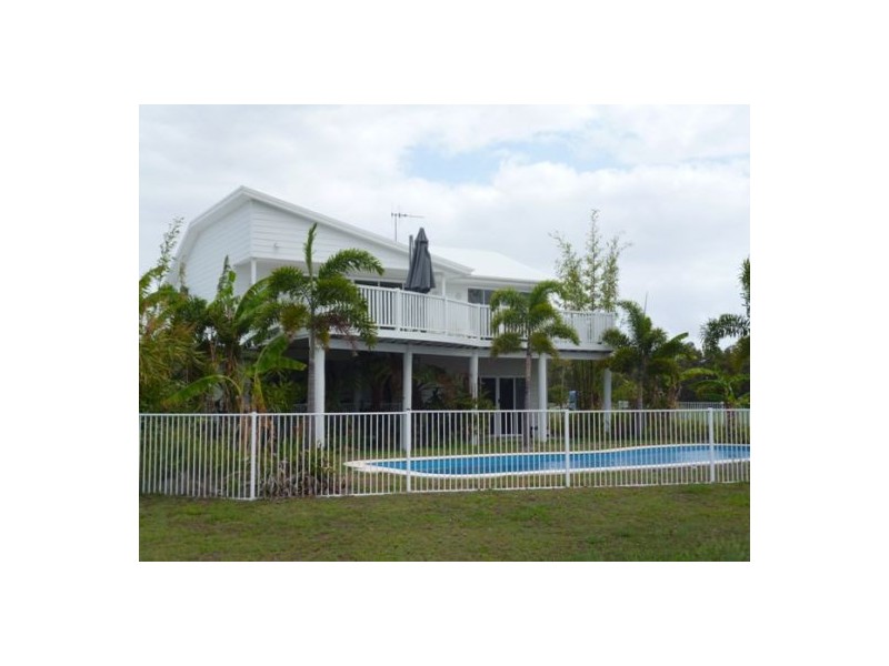 24 Sandcastles Circuit, Burrum Heads QLD 4659