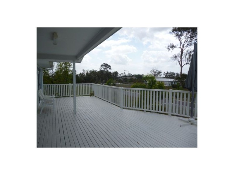24 Sandcastles Circuit, Burrum Heads QLD 4659
