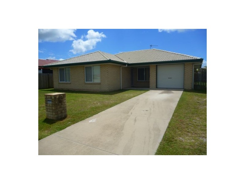 31 Bunya Court, Eli Waters QLD 4655