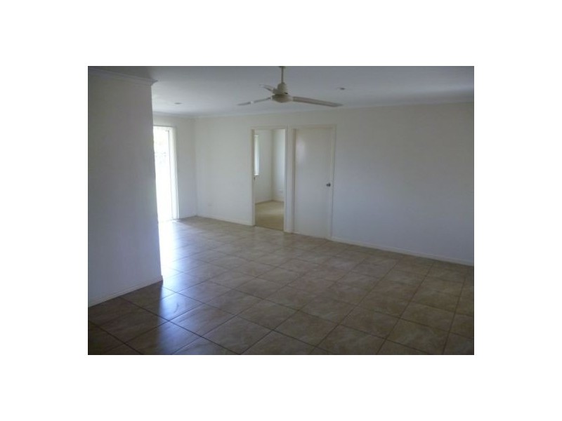 31 Bunya Court, Eli Waters QLD 4655