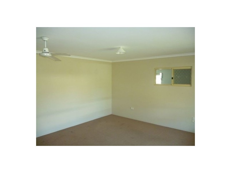 34 Acacia Street, Point Vernon QLD 4655