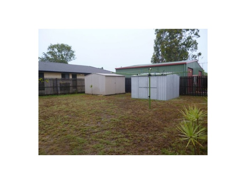 34 Acacia Street, Point Vernon QLD 4655