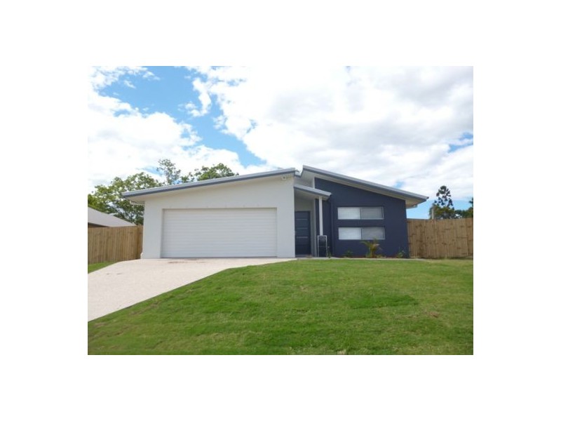 32 Morgan Circuit, Urraween QLD 4655