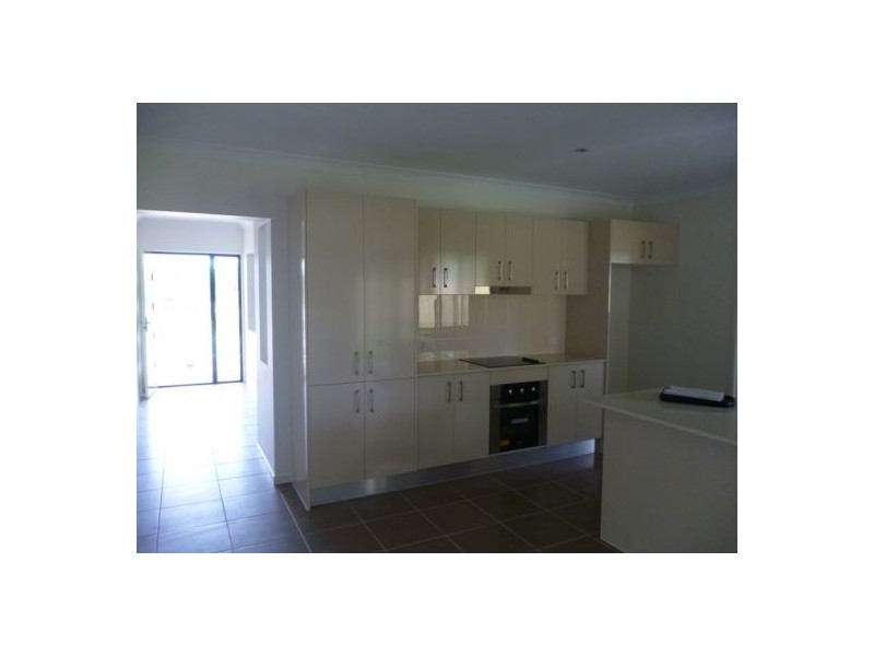 30 Morgan Circuit, Urraween QLD 4655