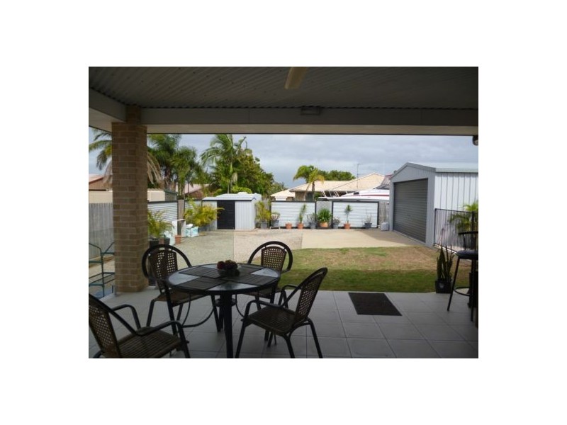7 Deloraine Street, Urangan QLD 4655