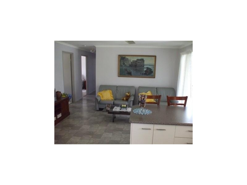 17 Drouin Crescent, Burrum River QLD 4659