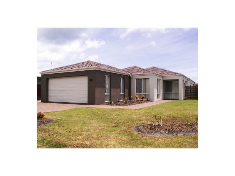 39 Lady Penrhyn Drive, Eli Waters QLD 4655