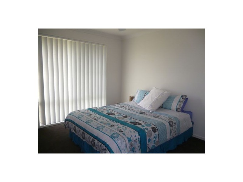 39 Parklands Blvd, Wondunna QLD 4655