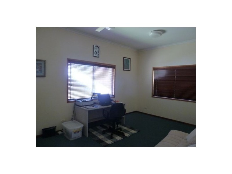 5/414 Boat Harbour Drive, Torquay QLD 4655