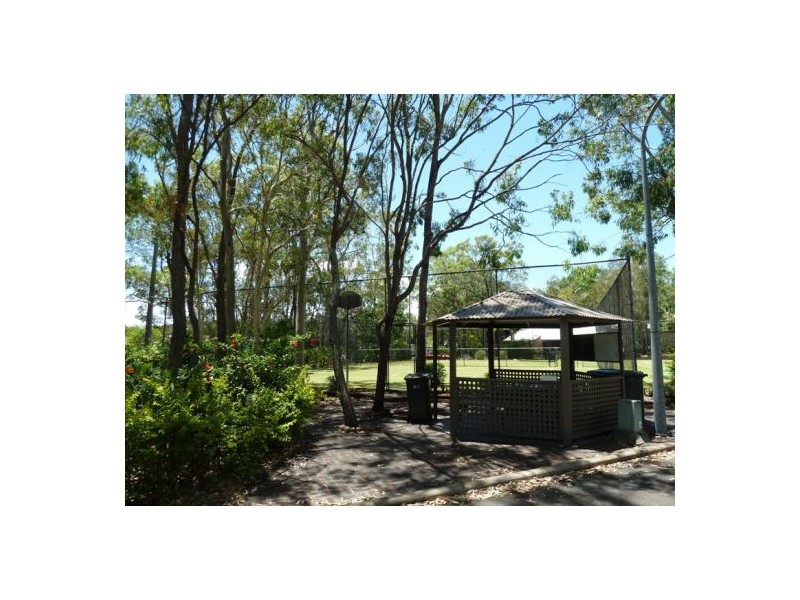 5/414 Boat Harbour Drive, Torquay QLD 4655