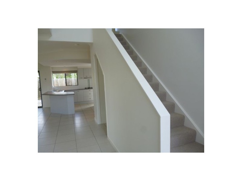 4/115 Torquay Road, Scarness QLD 4655