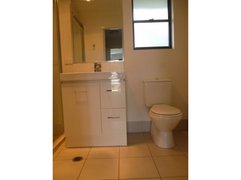 4/115 Torquay Road, Scarness QLD 4655