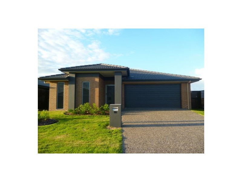 16 Oxley Circuit, Urraween QLD 4655