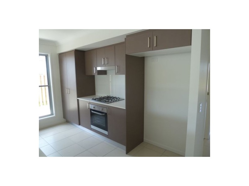 16 Oxley Circuit, Urraween QLD 4655