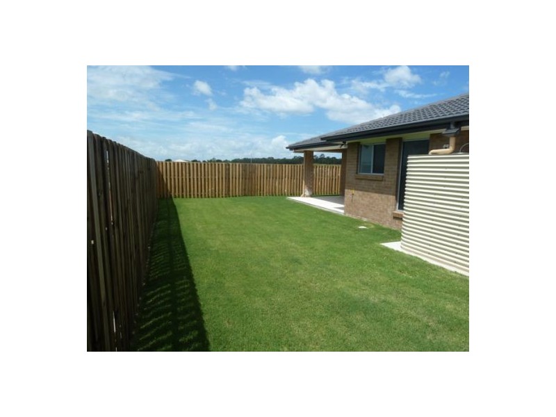 16 Oxley Circuit, Urraween QLD 4655