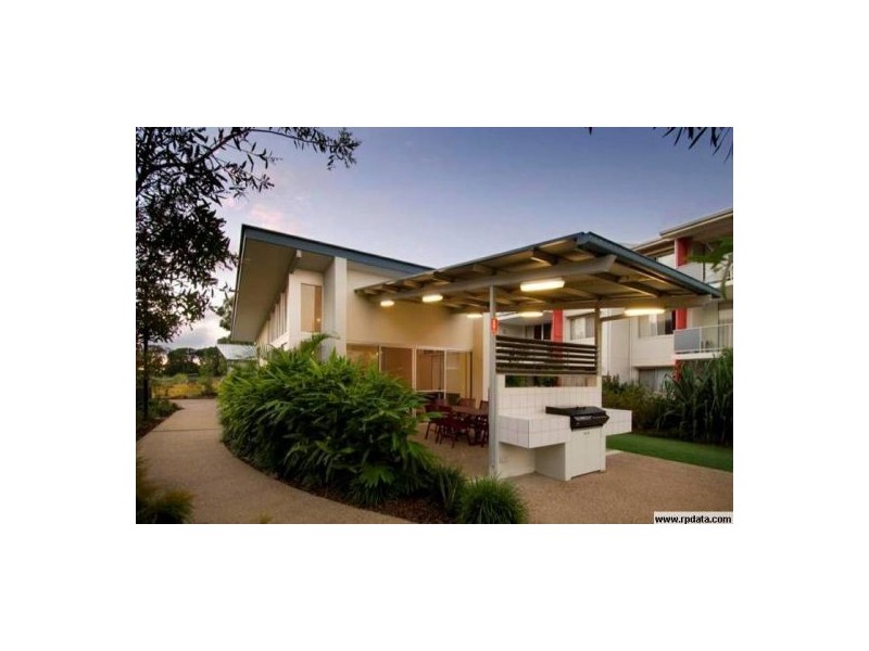 31/68 Pulgul Street, Urangan QLD 4655