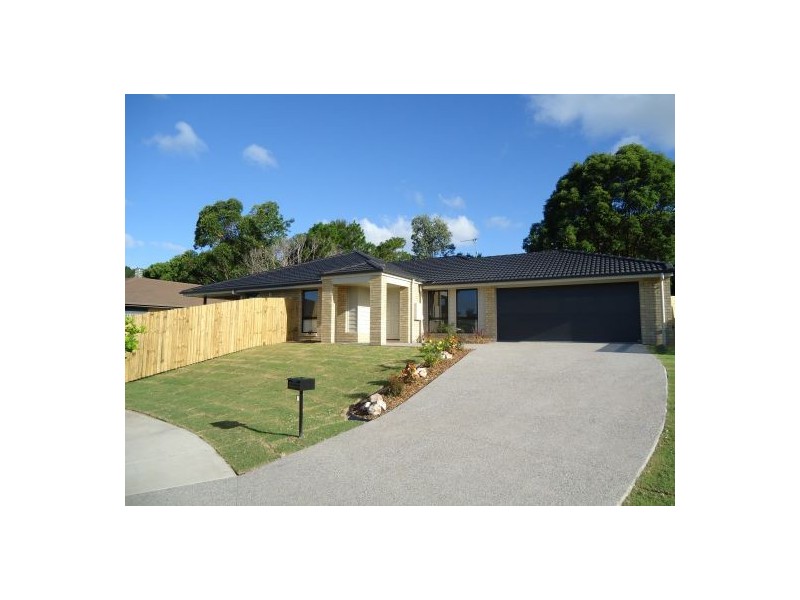 13 Zac, Urraween QLD 4655